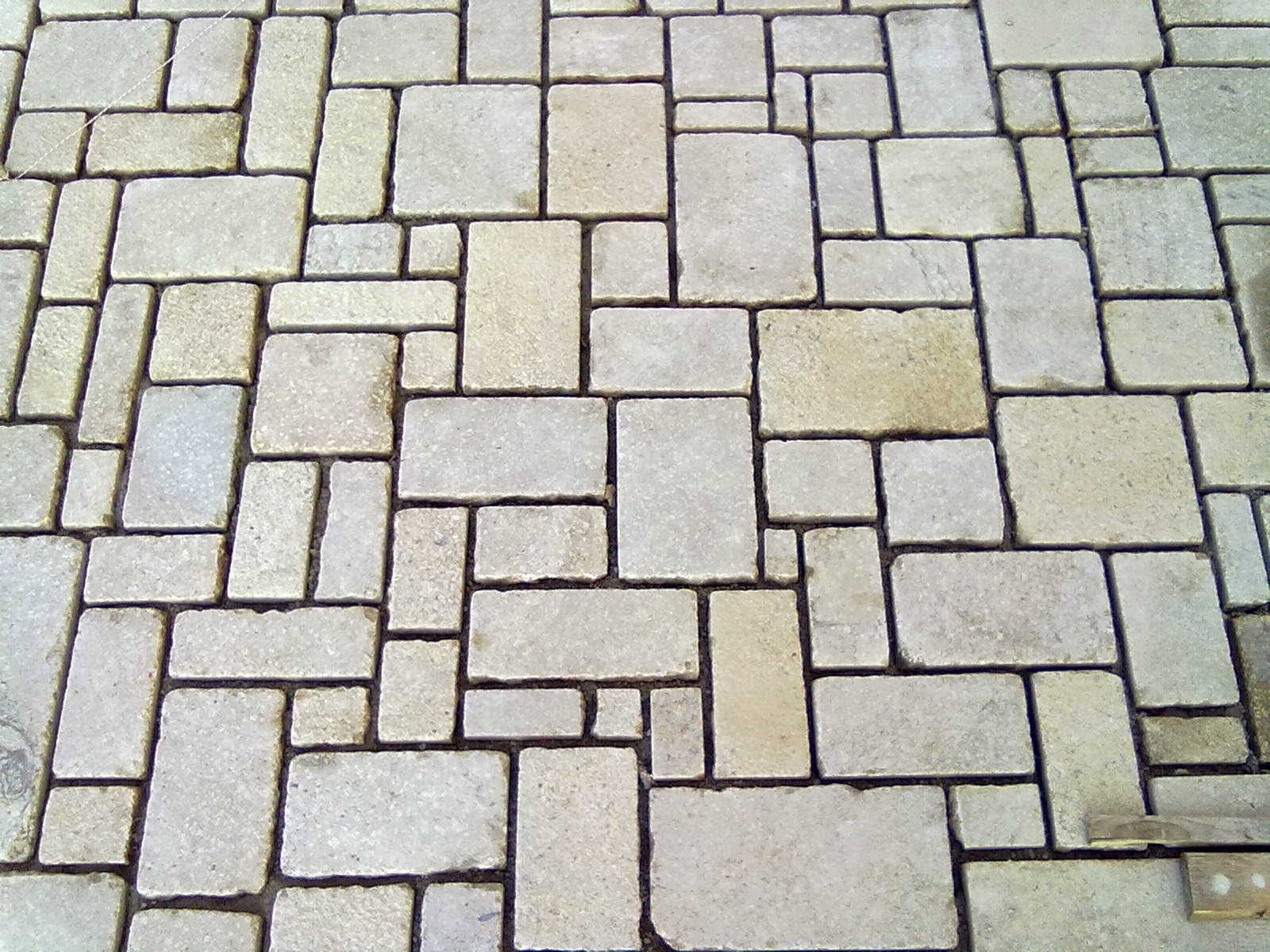 Posa Pavimento in Trachite Alla Romana