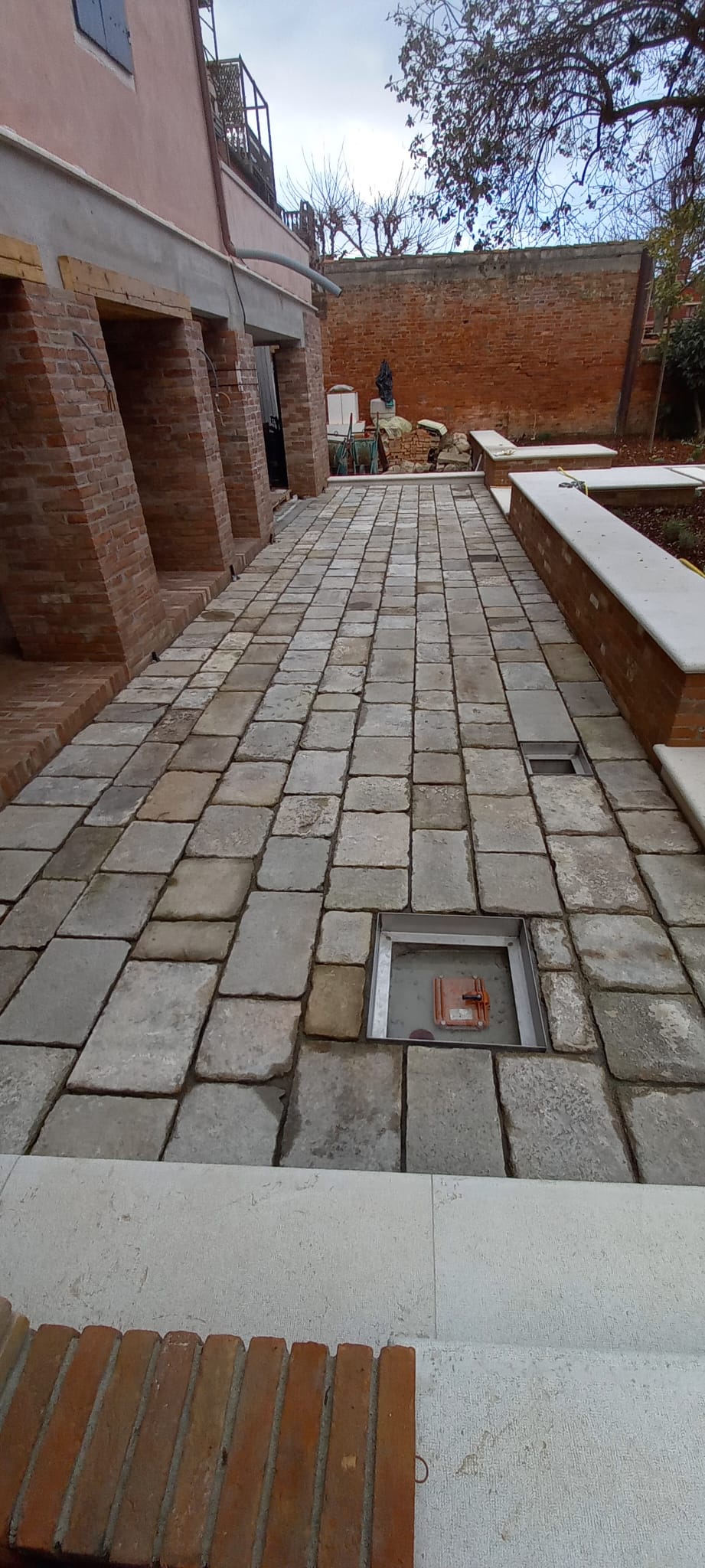 Pavimento di Masegni
